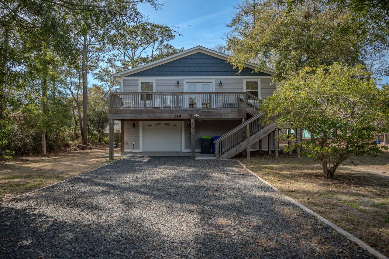 The Salty Fin – front exterior